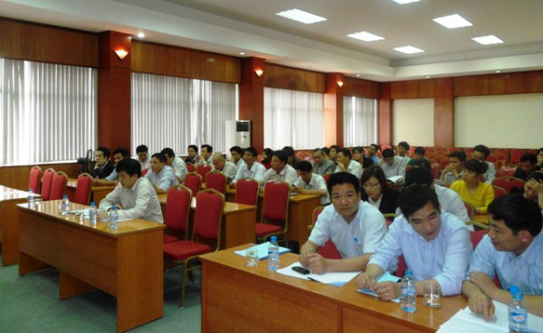 Công ty Xây dựng Viglacera tổ chức đại hội công nhân viên chức 2013